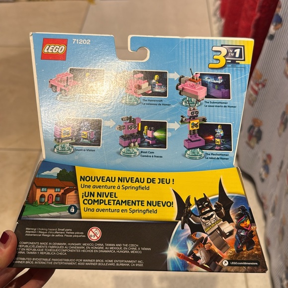 Lego - Picture 2 of 2